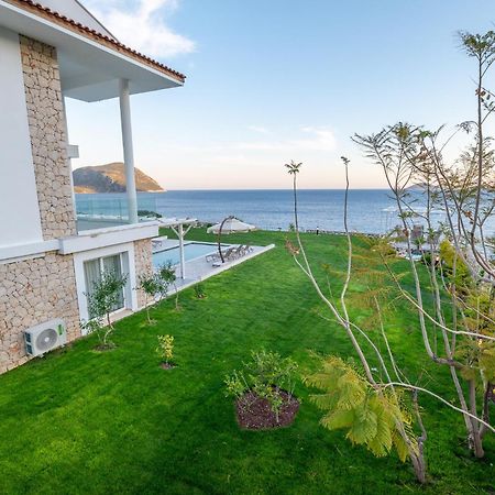 Beachfront Sari Villa With Private Swimming Pool Kalkan Bagian luar foto