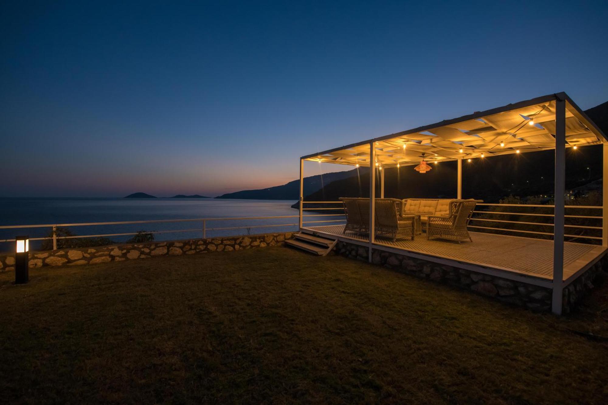Beachfront Sari Villa With Private Swimming Pool Kalkan Bagian luar foto