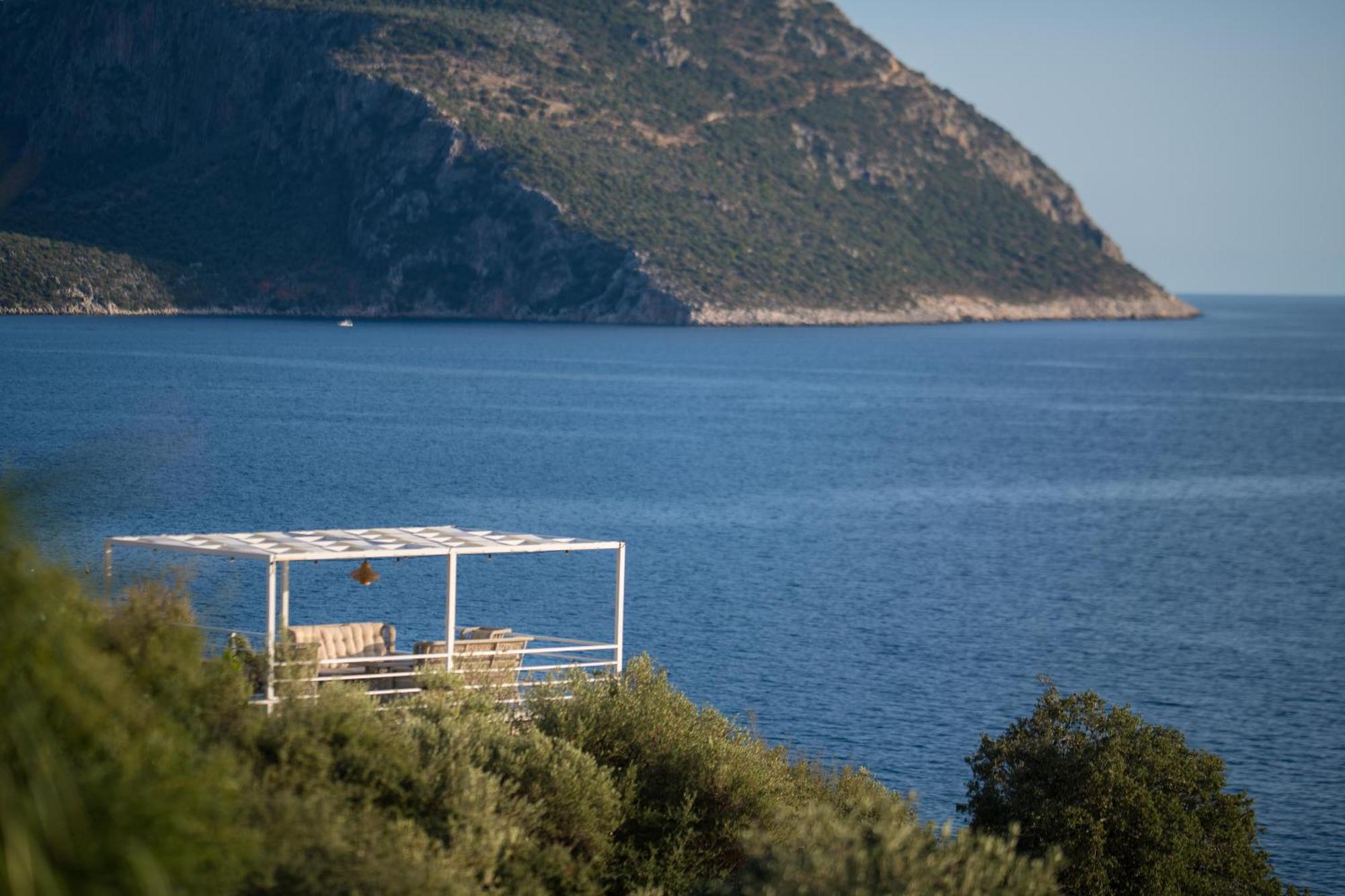 Beachfront Sari Villa With Private Swimming Pool Kalkan Bagian luar foto
