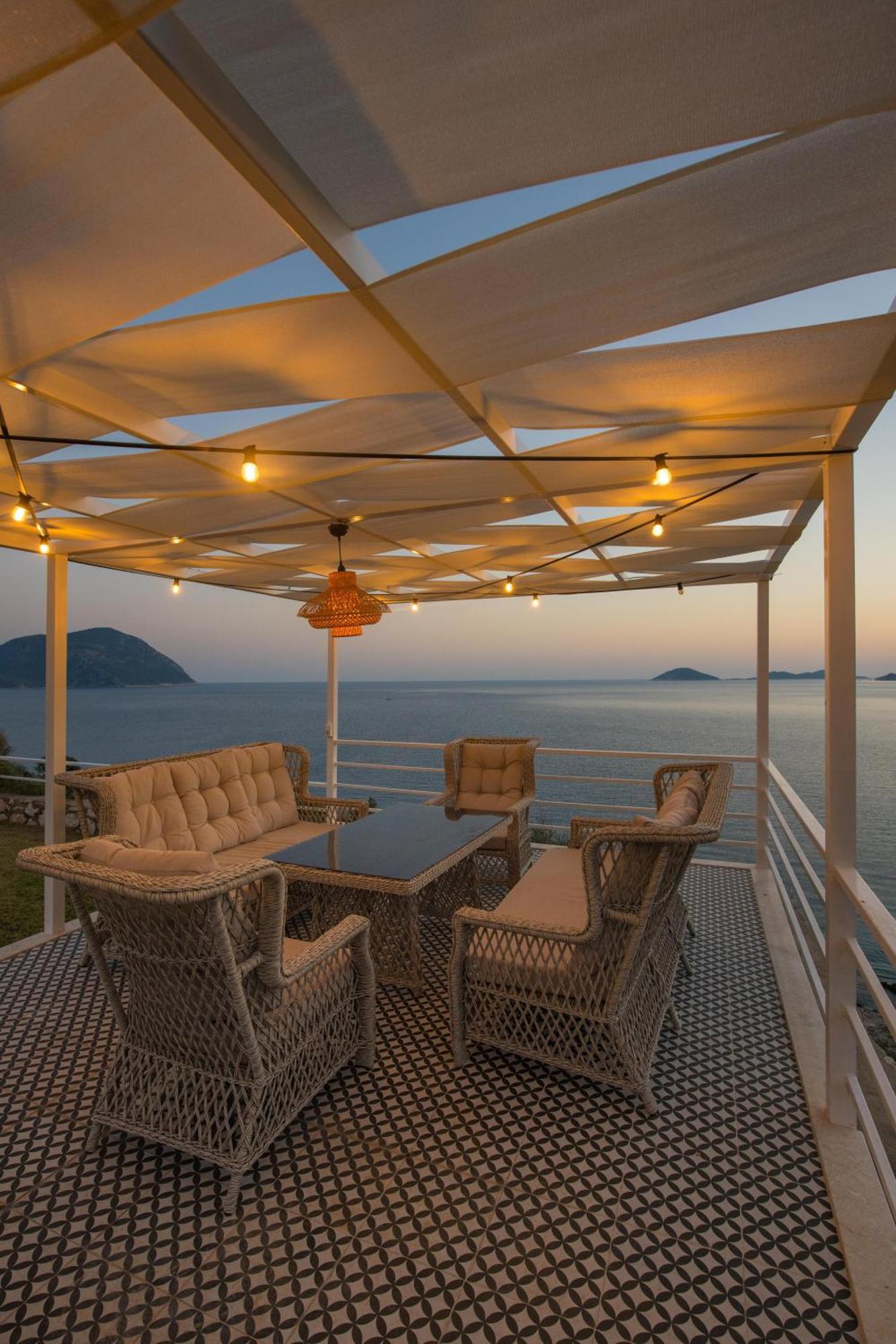 Beachfront Sari Villa With Private Swimming Pool Kalkan Bagian luar foto